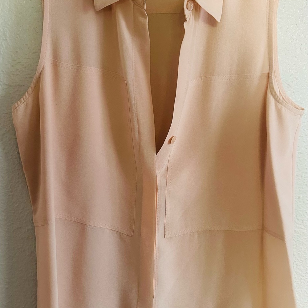 Max Studio Peach Sleeveless Button-Down Blouse